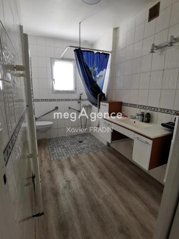 Maison à Cholet, 49300 - 5 pièces 91m²