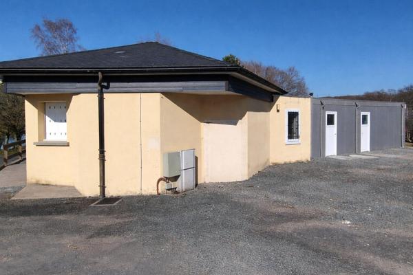 Restaurant bord de plage et camping