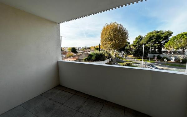 Appartement à vendre    2 pièces •  Istres
