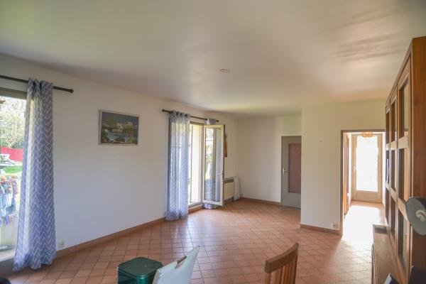 Maison Maison Familiale Pessac 7 pièce(s) 127 m2, 5 chambres - Parcelle de Quartier calme et résidientiel ! 127 m²