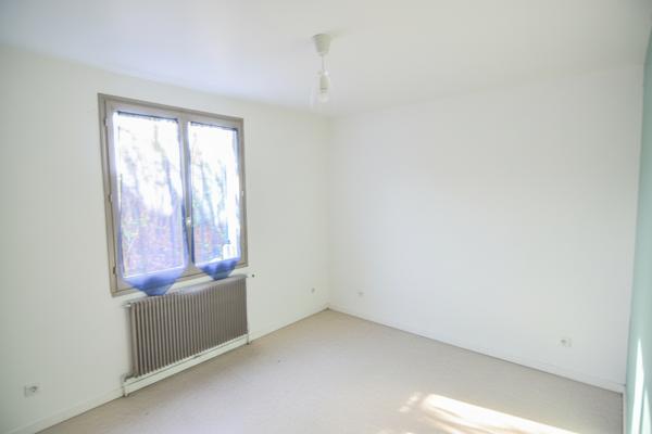 Maison Maison Familiale Pessac 7 pièce(s) 127 m2, 5 chambres - Parcelle de Quartier calme et résidientiel ! 127 m²