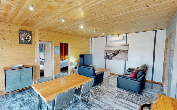 Maison à vendre    3 pièces • 60 m2 Ruoms