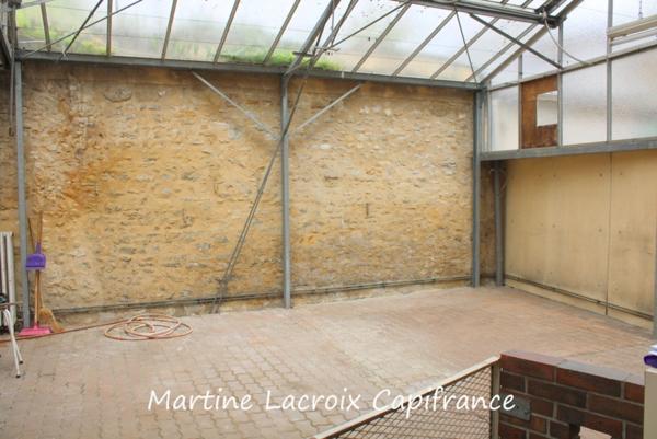 Dpt Sarthe (72), à vendre LA FERTE BERNARD LOCAL DE 100M² ET MAISON P4 de 72 m² - Terrain de 179,00 m²