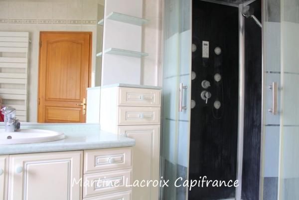 Dpt Sarthe (72), à vendre LA FERTE BERNARD LOCAL DE 100M² ET MAISON P4 de 72 m² - Terrain de 179,00 m²