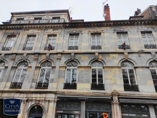 Appartement à louer 6 pièces Besançon (25000)