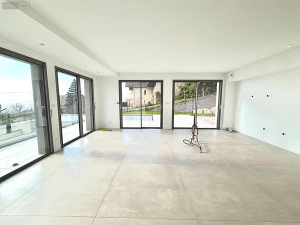 Maison à vendre à Saint-Alban-Leysse en Savoie (73230), ref : 73007-197