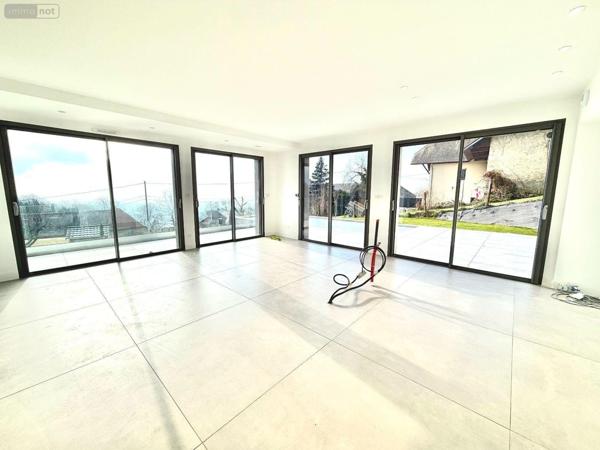 Maison à vendre à Saint-Alban-Leysse en Savoie (73230), ref : 73007-197