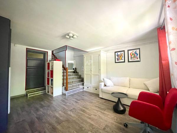 Maison Conflans Sainte Honorine 5 pièce(s) 92 m2 €405 000 ** - Référence 7862