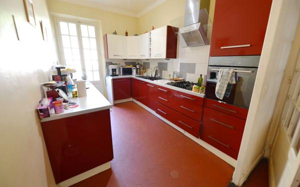 Maison à vendre    6 pièces • 211,54 m2 Grasse