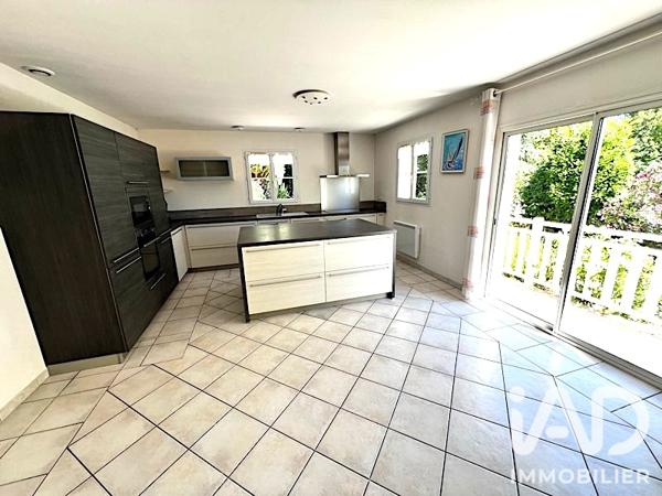 Maison à vendre 7 pièces 140,97 m² Saint-Georges-d'Oléron