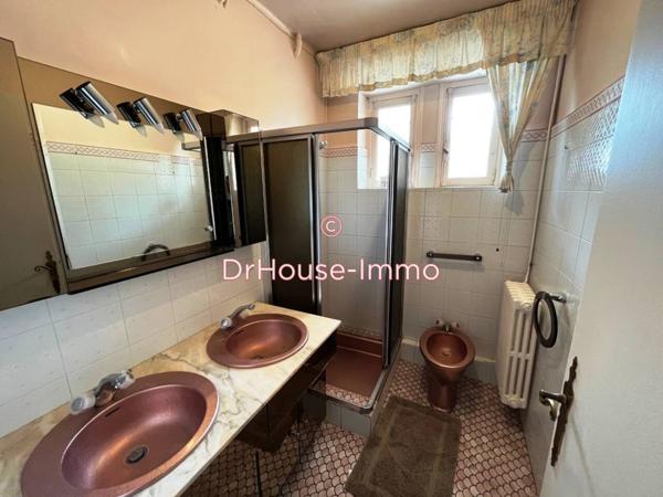 Maison à vendre 8 pièces de 245 m²