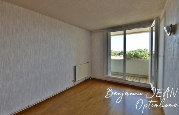À Vendre – Duplex 4 pièces de 97 m² au dernier étage avec garage – Béziers