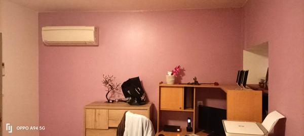 Pézenas (34120) 7 minutes de Pézenas. Superbe maison rénovée avec très grand garage et grand patio.