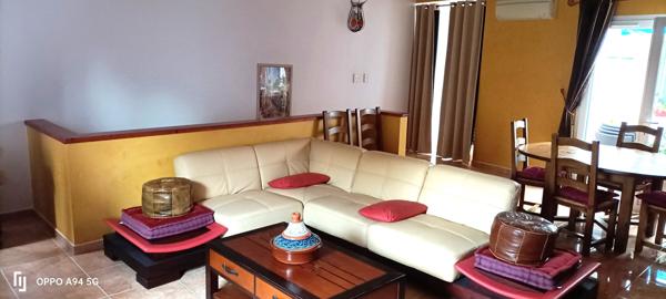 Pézenas (34120) 7 minutes de Pézenas. Superbe maison rénovée avec très grand garage et grand patio.