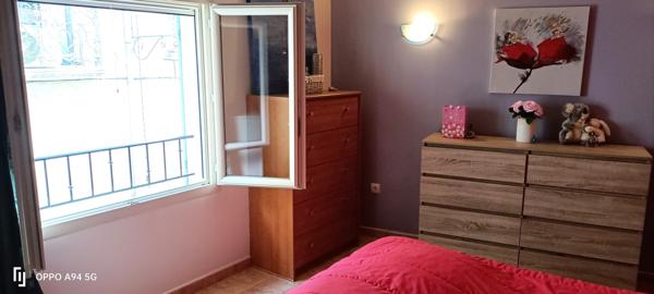 Pézenas (34120) 7 minutes de Pézenas. Superbe maison rénovée avec très grand garage et grand patio.