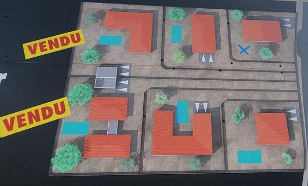 Terrain 691M² PIA