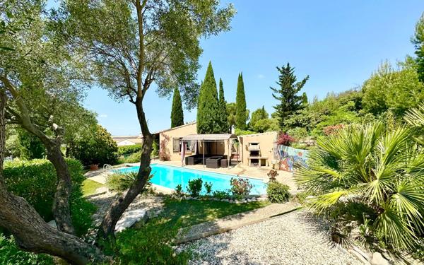 Maison à vendre    4 pièces •  Vauvert