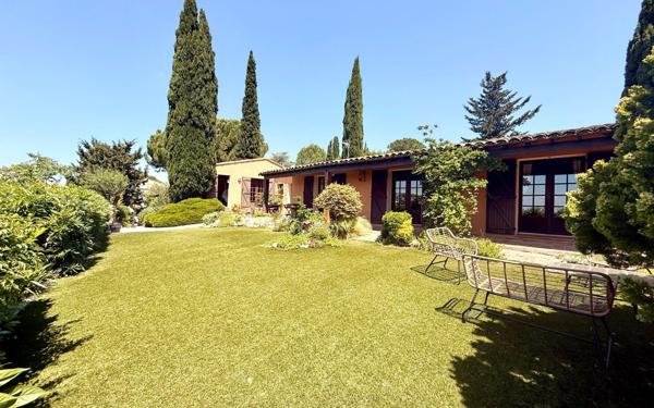 Maison à vendre    4 pièces •  Vauvert