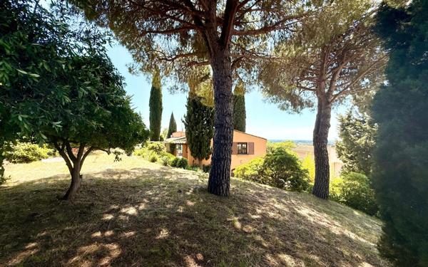 Maison à vendre    4 pièces •  Vauvert