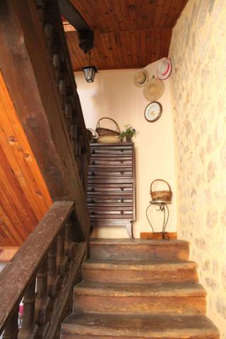 Maison avec 4 appartements indépendants en centre ville de Langogne