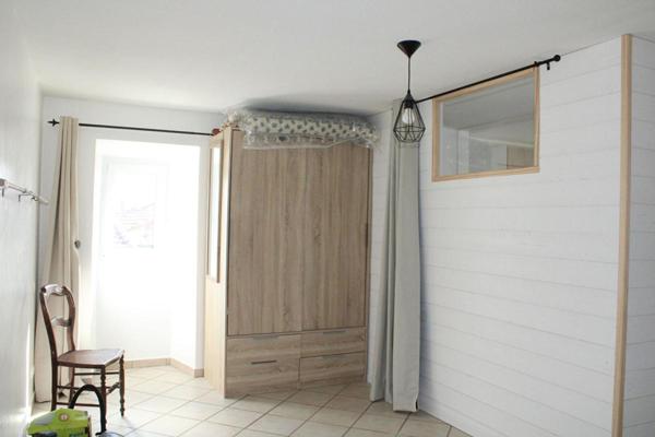 Maison avec 4 appartements indépendants en centre ville de Langogne