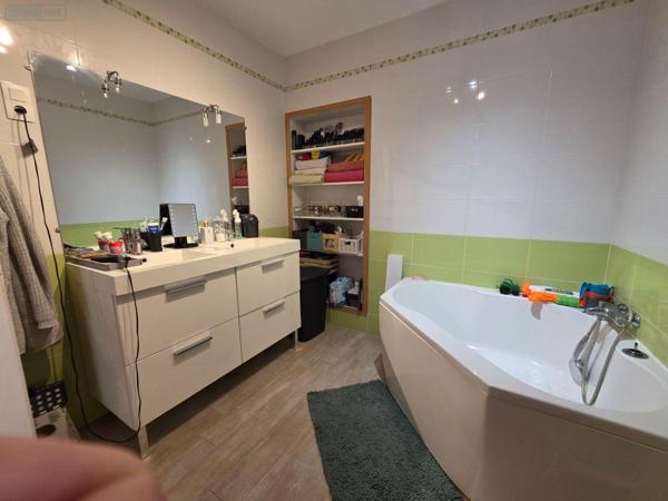 Pavillon à vendre à Villaines-la-Juhel en Mayenne (53700), ref : 1389