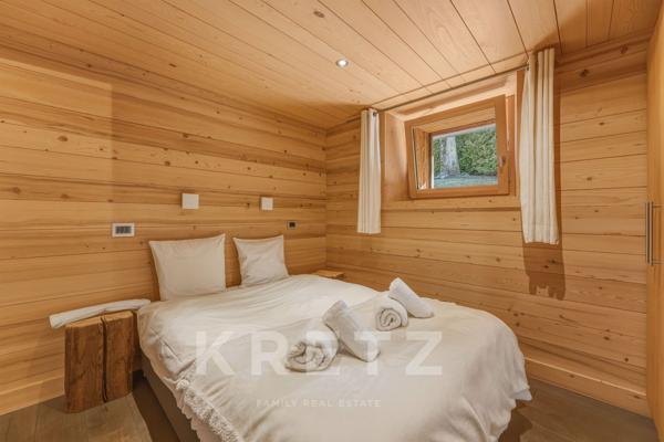 MEGEVE centre: Chalet de charme et potentiel d'extension exceptionnel