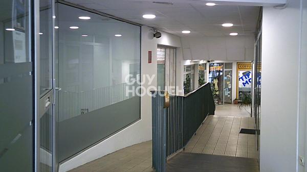 Immeuble Sable Sur Sarthe 10 pièce(s)