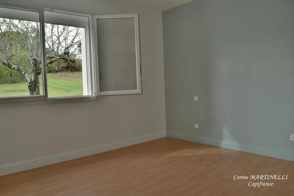 A louer, Astaffort, maison 3 chambres, jardin, garage