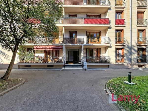 Appartement + cave +parking