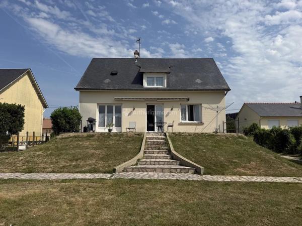 Vente                                                      Maison
                        
                     6 pièces                      128 m2                     à Montval-sur-Loir