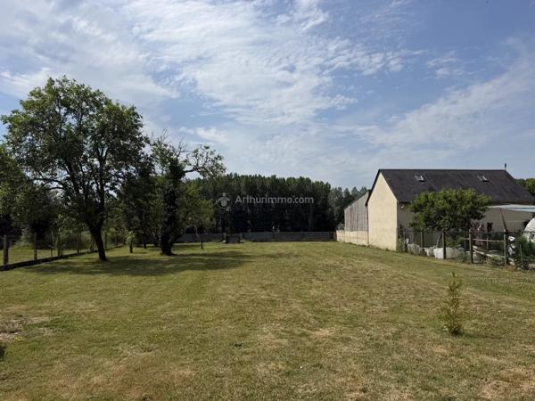 Vente                                                      Maison
                        
                     6 pièces                      128 m2                     à Montval-sur-Loir