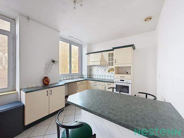 MAGNIFIQUE MAISON DE VILLE DE TYPE 5 SECTEUR BELLEVUE