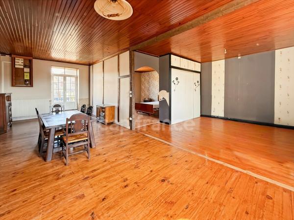 Immeuble à vendre SAINT GILLES (71)