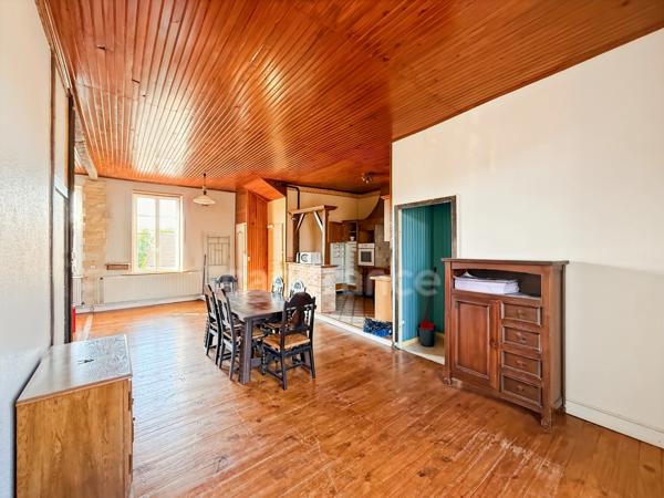Immeuble à vendre SAINT GILLES (71)