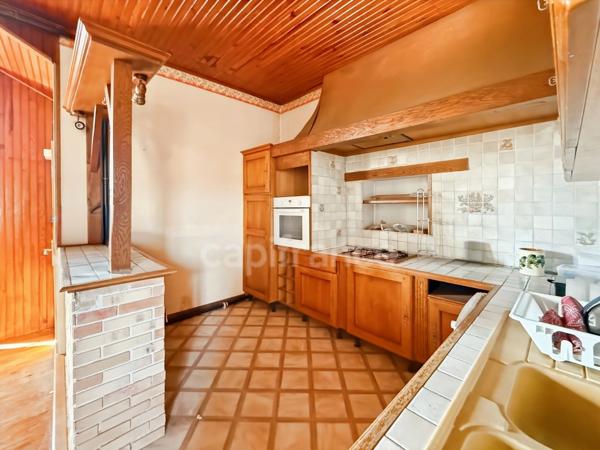 Immeuble à vendre SAINT GILLES (71)