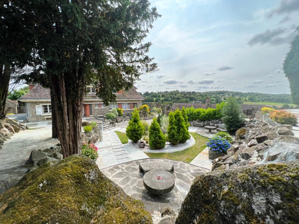 Dpt Orne (61), à vendre LONLAY L'ABBAYE propriete P13 de 300 m² - Terrain de 11 500 m²