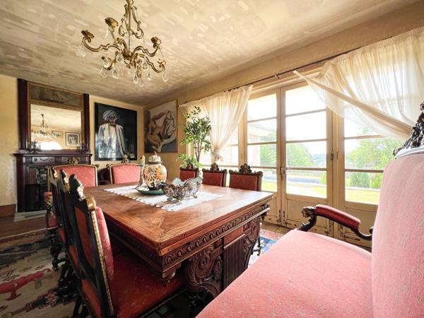 Dpt Orne (61), à vendre LONLAY L'ABBAYE propriete P13 de 300 m² - Terrain de 11 500 m²