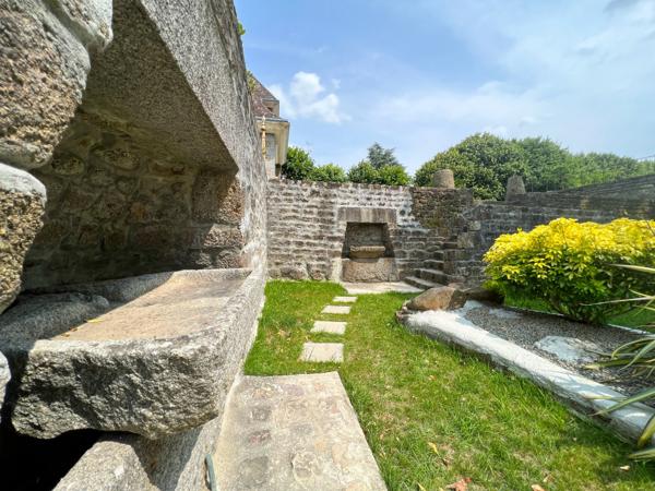 Dpt Orne (61), à vendre LONLAY L'ABBAYE propriete P13 de 300 m² - Terrain de 11 500 m²