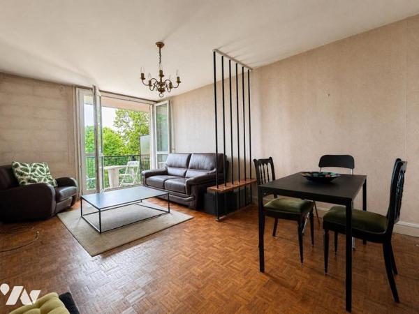Appartement 3 pièces avec balcons - Centre ville