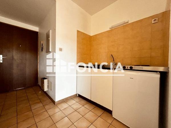 Location Studio 30.42 m² - Carcassonne 11000