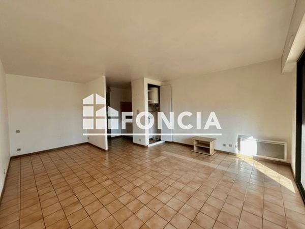 Location Studio 30.42 m² - Carcassonne 11000