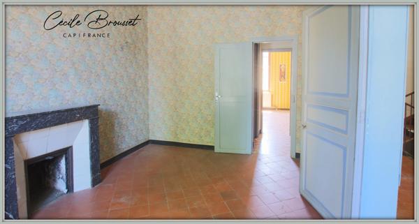 Appartement à rénover, 3 pièces, Céret ( 66400)