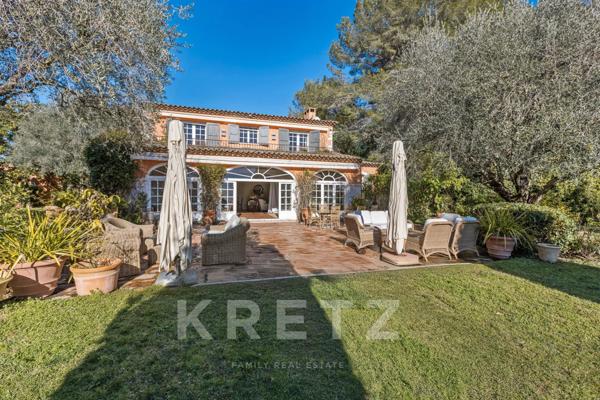 Propriété 12 pièces MOUANS SARTOUX