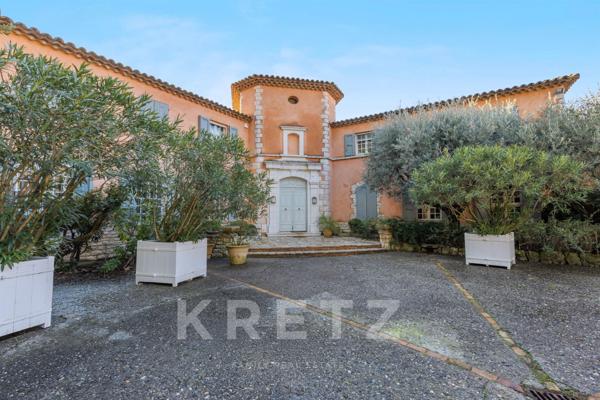 Propriété 12 pièces MOUANS SARTOUX