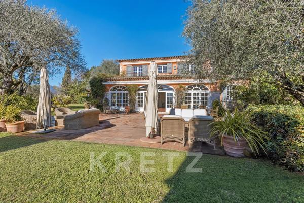 Propriété 12 pièces MOUANS SARTOUX