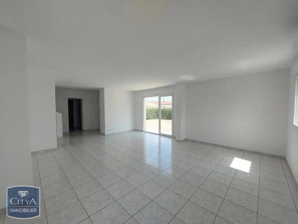 Maison à louer 4 pièces 99.07m² Canet (34800)