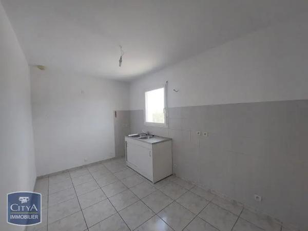 Maison à louer 4 pièces 99.07m² Canet (34800)