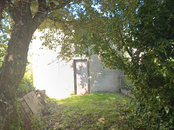 Exclusivité : Terrain constructible arboré en Cœur de Ville