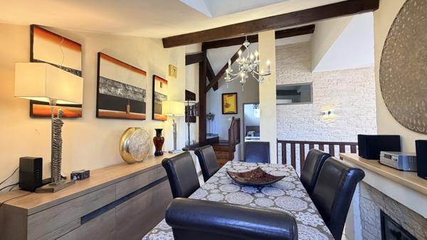 Duplex de 104m2 habitables avec terrasse tropezienne et garage